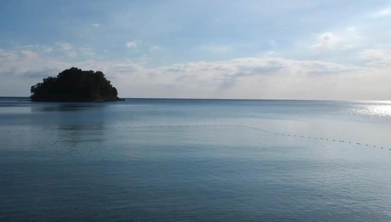 Playa La Caleta Bataan Hotel Morong  Bagian luar foto